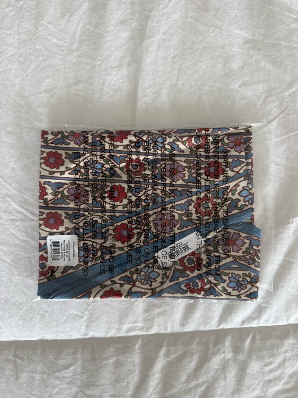 NWT Vera Bradley small scarf